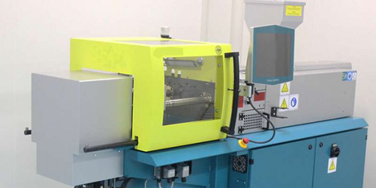 Introducing German PEEK micro injection molding machine to boost medical business development